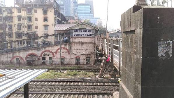 Curry Road end, Lower Parel
